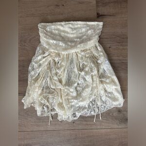 Lace Strapless Top